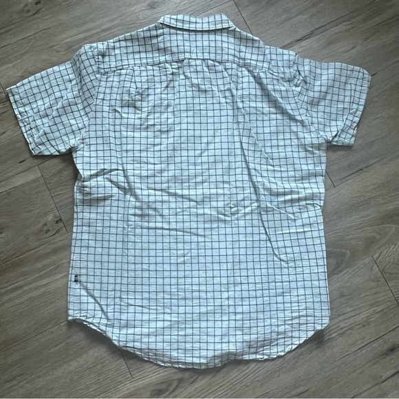 Nautica Men’s SS Button Up Shirt​ - Picture 4 of 4